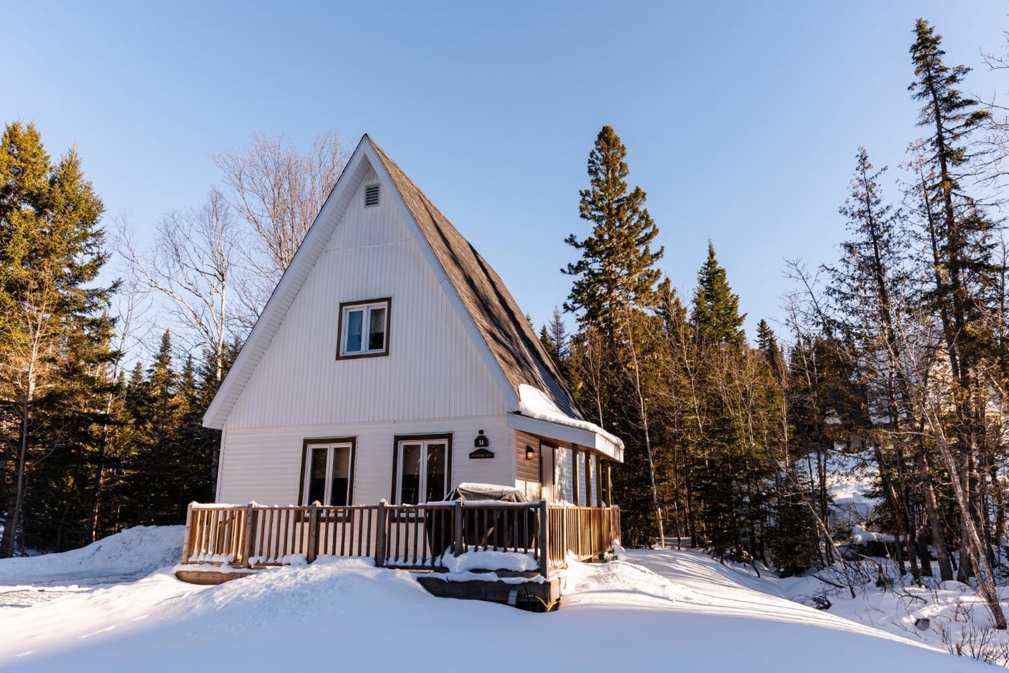 Gite Du Mont-Albert - Sepaq Sainte Anne-des-Chênes Exterior foto